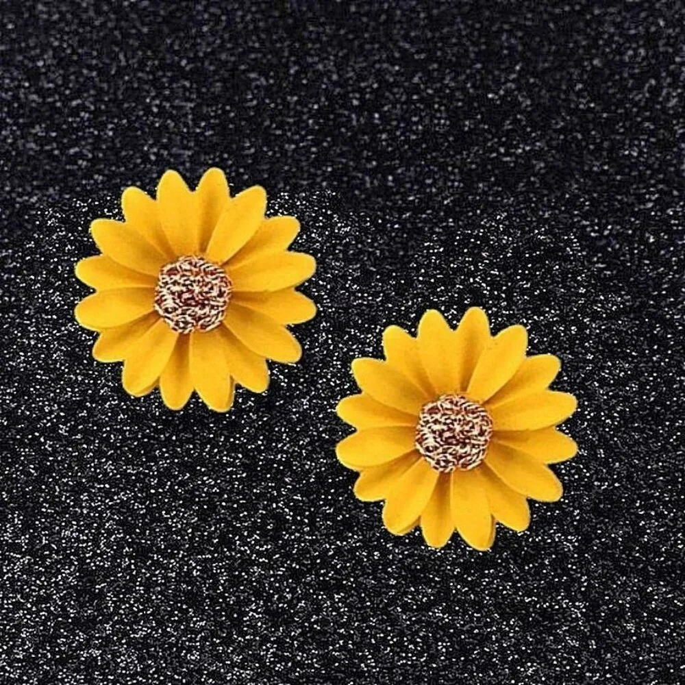 Kenna Layelle Aster Flower Gold Centered Yellow Floral Petal Earrings Gift Boxed